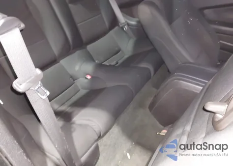 2014 Ford Mustang V6 z USA, uszkodzony, nr VIN 1ZVBP8AM8E5211541